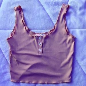CROPPED HALF BUTTON TOP